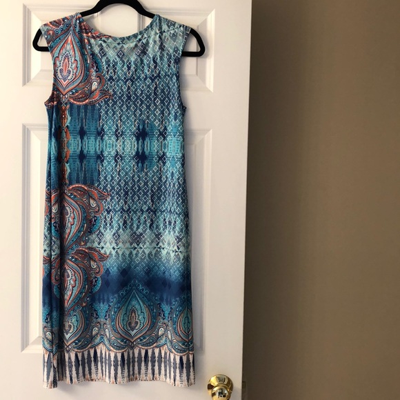 Summertime Dress - Picture 3 of 5